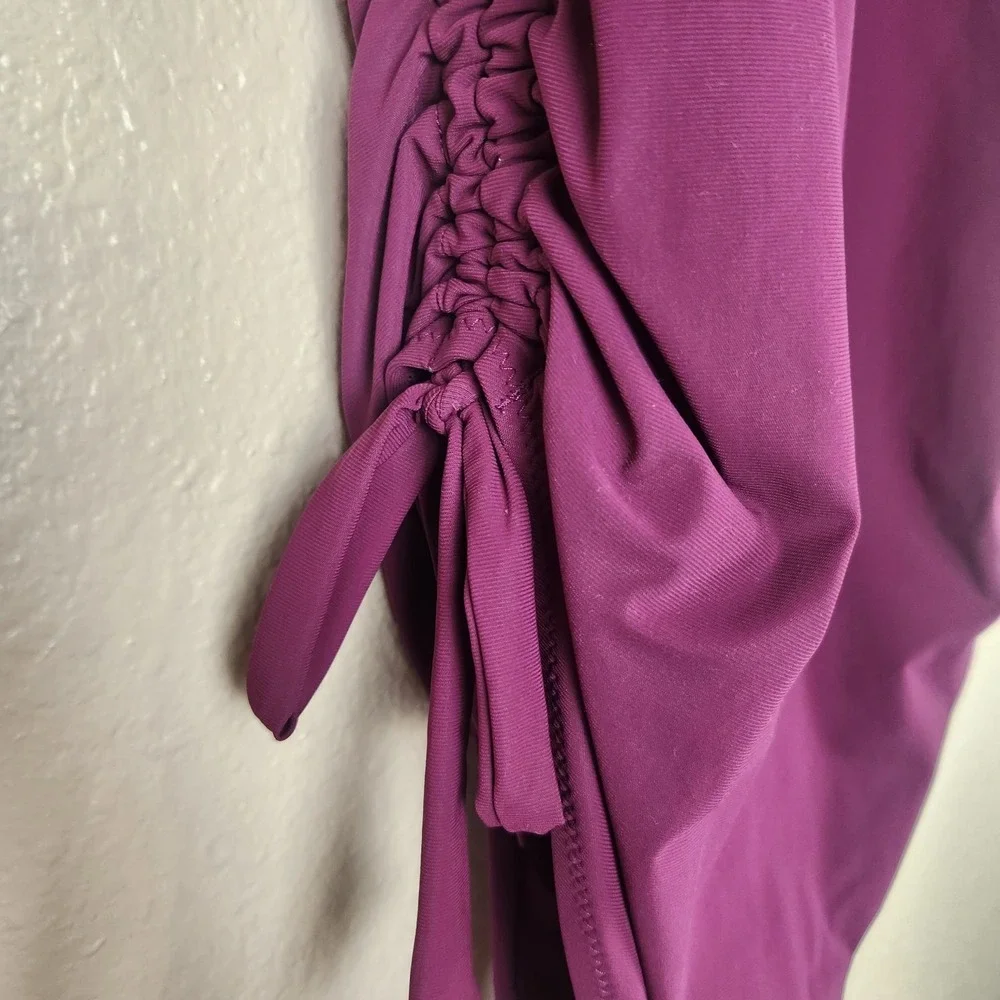 Athleta Swimsuit Womens Small Plum One Piece Ruched Adjustable Straps Side Tie‎ - Picture 7 of 12